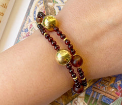 Doppelumwickeltes Bernstein Armband mit vergoldeten 925 Silber Kugeln