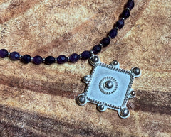 Massives 925 Silber-Collier im Antik-Stil mit Amethysten