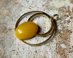 Runder vergoldeter Silber Bernstein Anhänger in Gelb