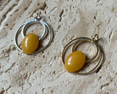 Runder vergoldeter Silber Bernstein Anhänger in Gelb