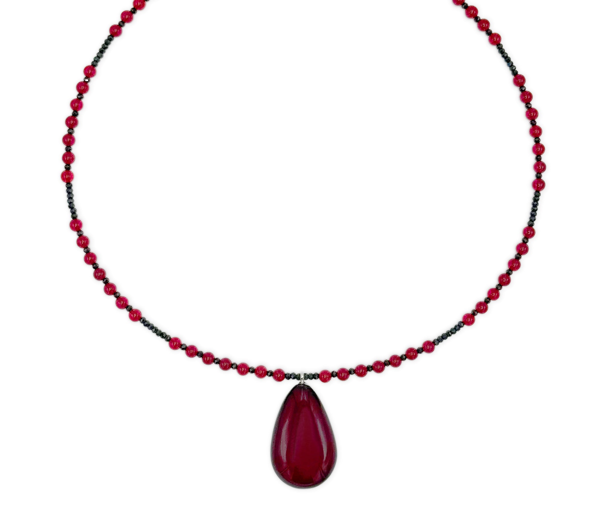 Elegantes Collier mit großem rotem Bernsteintropfen und Spinellsteinen