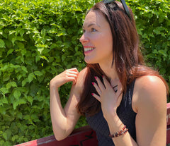 Doppelumwickeltes Bernstein Armband in Kirschfarbe und Roségold 925 Silberkugeln