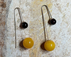 Silber Ohrringe mit Kirschefarbigen und Honig-Gelben Bernstein Kugeln