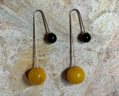 Silber Ohrringe mit Kirschefarbigen und Honig-Gelben Bernstein Kugeln