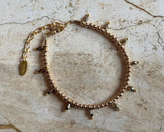 Vergoldetes 925 Silber Armband mit Hämatiten und Glasperlen