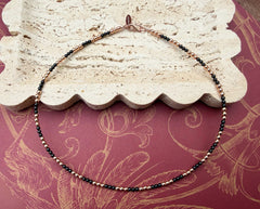 Maria von Burgund 925 Silber Collier mit Spinell und Hämatiten