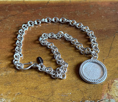 Massives 925 Silber Collier mit rundem Anhänger