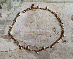 Messing Collier mit Mondsteinen