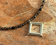 925 Silber Collier mit gotischem Anhänger in Rautenform