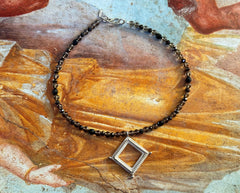 925 Silber Collier mit gotischem Anhänger in Rautenform