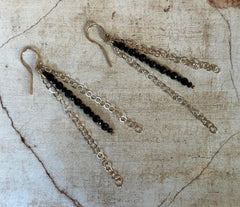 Lange 925 Silber Ohrhaken mit schwarzem facettierten Turmalin