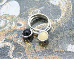 Umwickelter 925 Silber Kirsche-Bernsteinkugel Ring