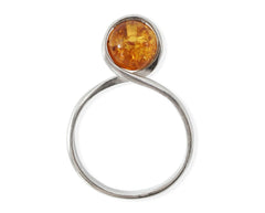 Umwickelter 925 Silber Cognac-Bernsteinkugel Ring