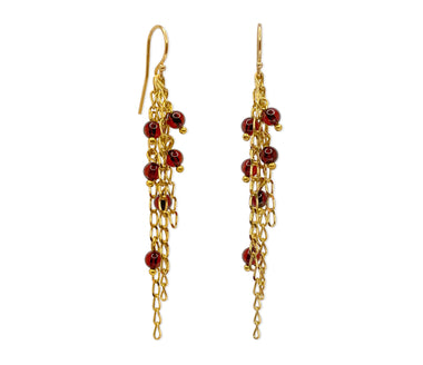 Lange Ohrringe mit vergoldeter 925 Silber Kette und Bernstein in Kirschfarbe