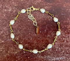 Vergoldetes 925 Silber Armband mit Hämatit und Zuchtperlen