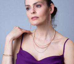 Rosegold überzogenes und mehrreihiges 925 Silber Collier mit Zuchtperlen