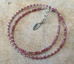 Doppelumwickeltes Armband mit Turmalin und 925 Silber